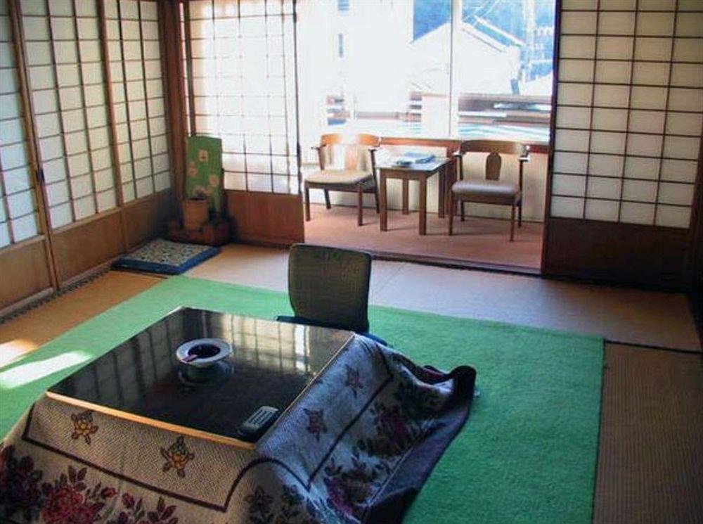 Yumoto Ryokan Яманути Экстерьер фото